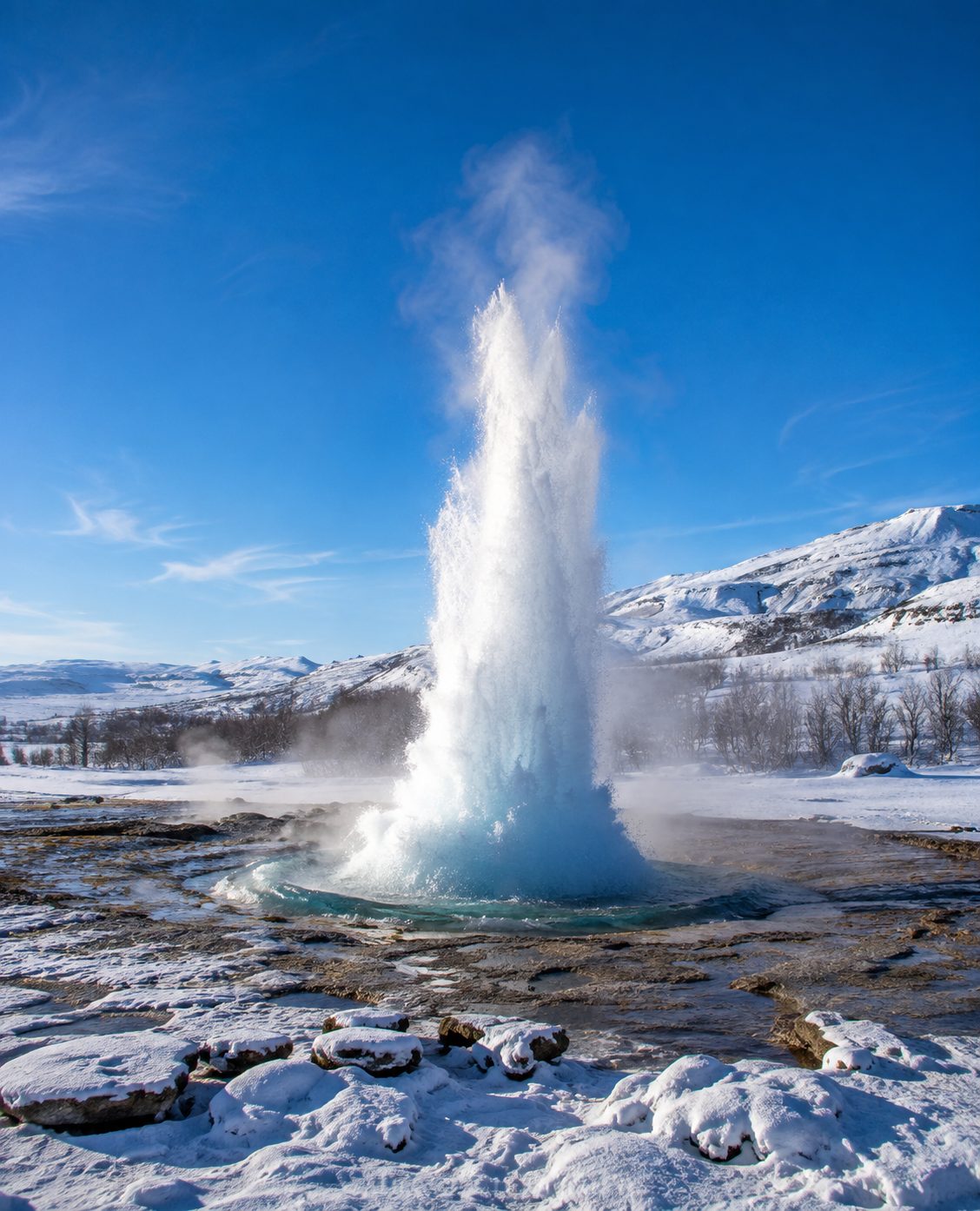 Geothermal geyser eruption